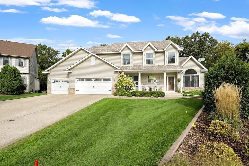 12595 195th Court Nw, Elk River