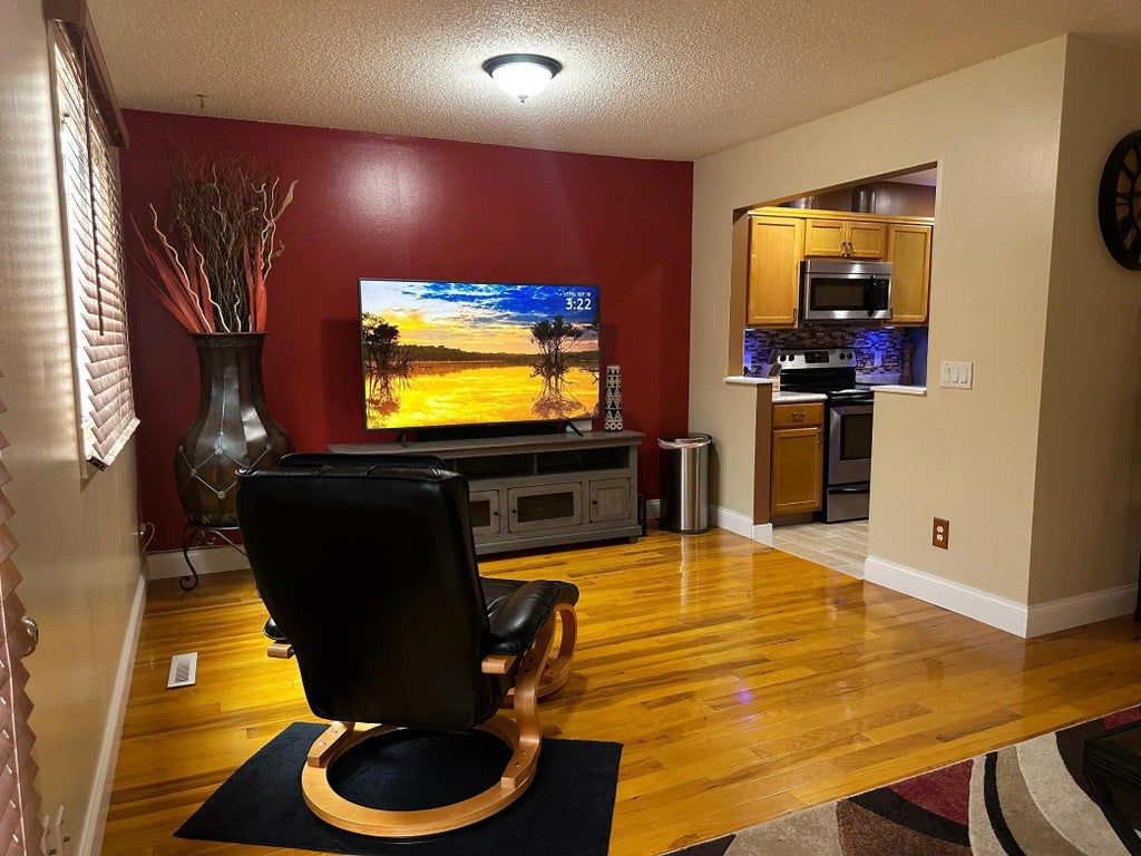 6823 Fremont Place N, Brooklyn Center