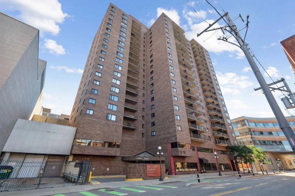 26 10th Street W 1005, Saint Paul