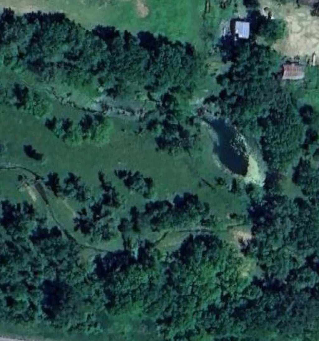 44892 Dakota Valley Drive, New Hartford Twp