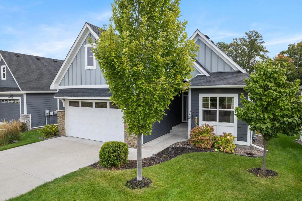 4450 Brockton Lane N, Plymouth