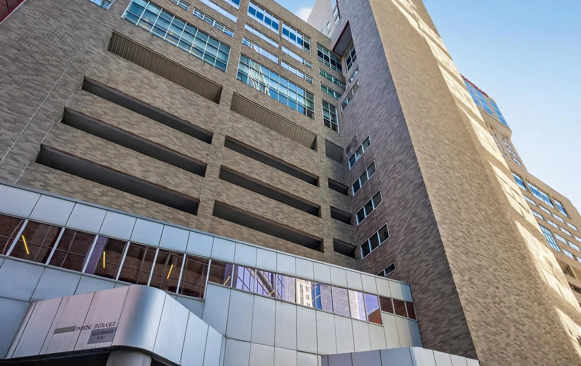 Photo of Listing #6792357