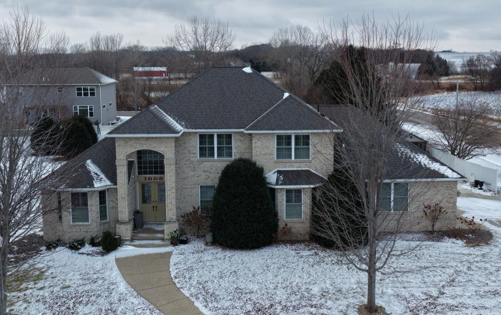 1808 3rd Street Ne, Willmar