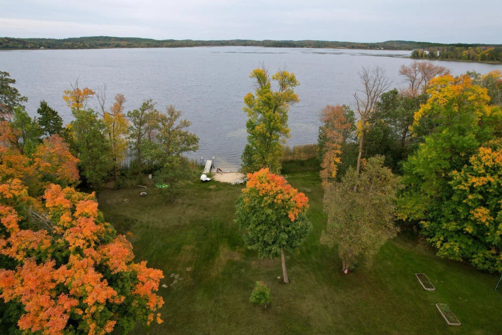 17005 480th Avenue, Wolf Lake Twp