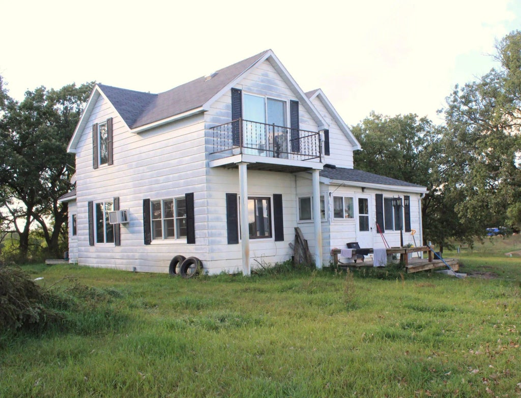 25871 164th Street, Staples