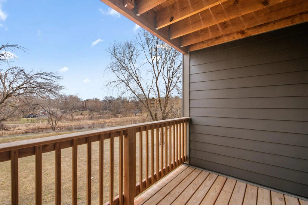 450 Ford Road 225, Saint Louis Park