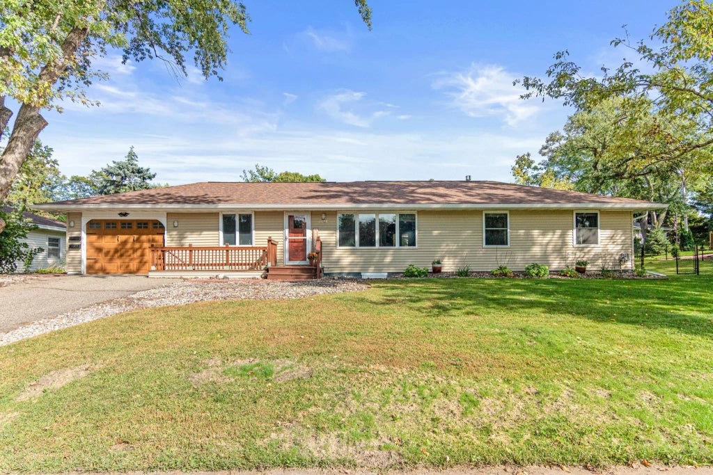 11109 France Avenue S, Bloomington