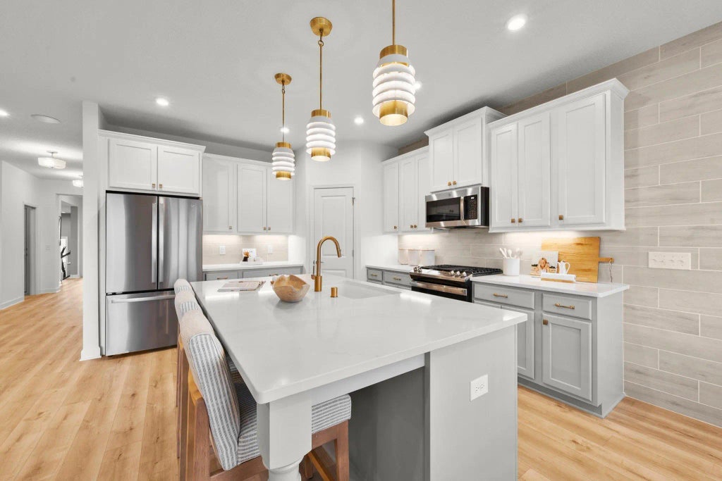 508 James Parkway, Elko New Market