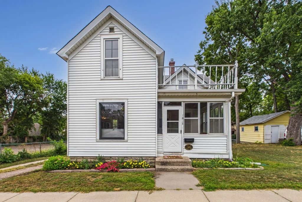 1813 1st Avenue, Anoka