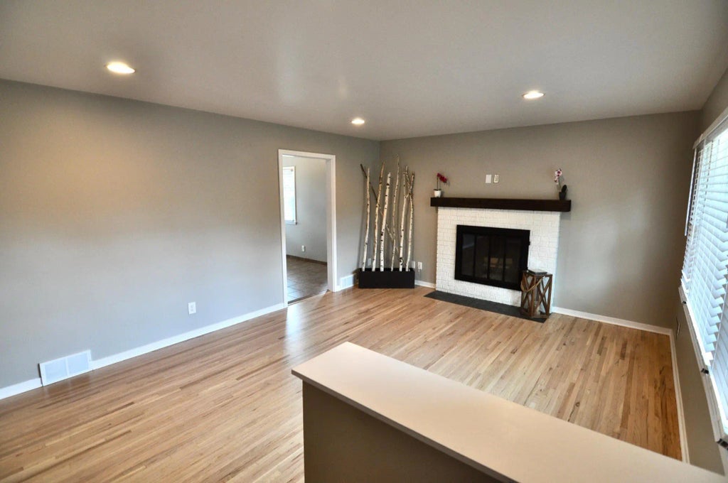 8439 Oakland Avenue S, Bloomington