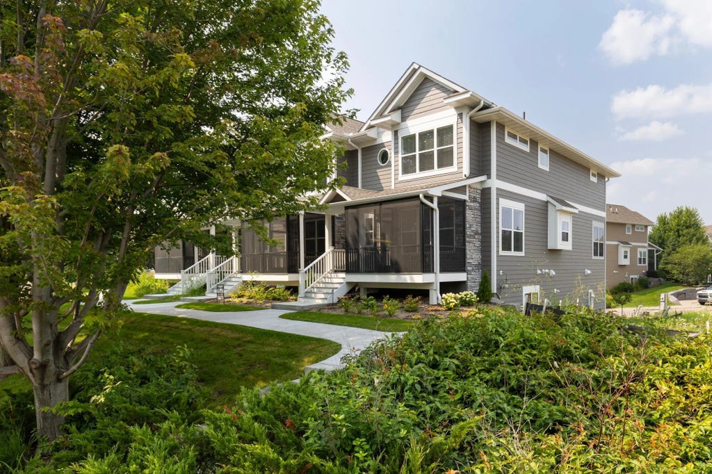 2611 Cascade Lane, Orono