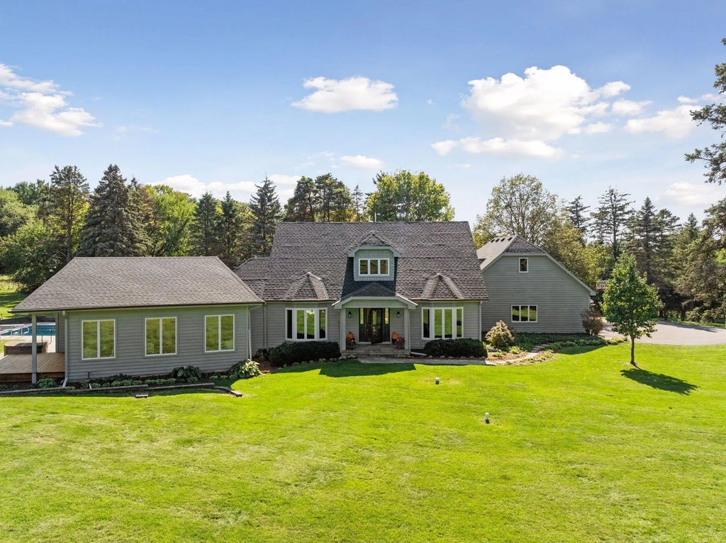 2122 Delaware Avenue, Sunfish Lake