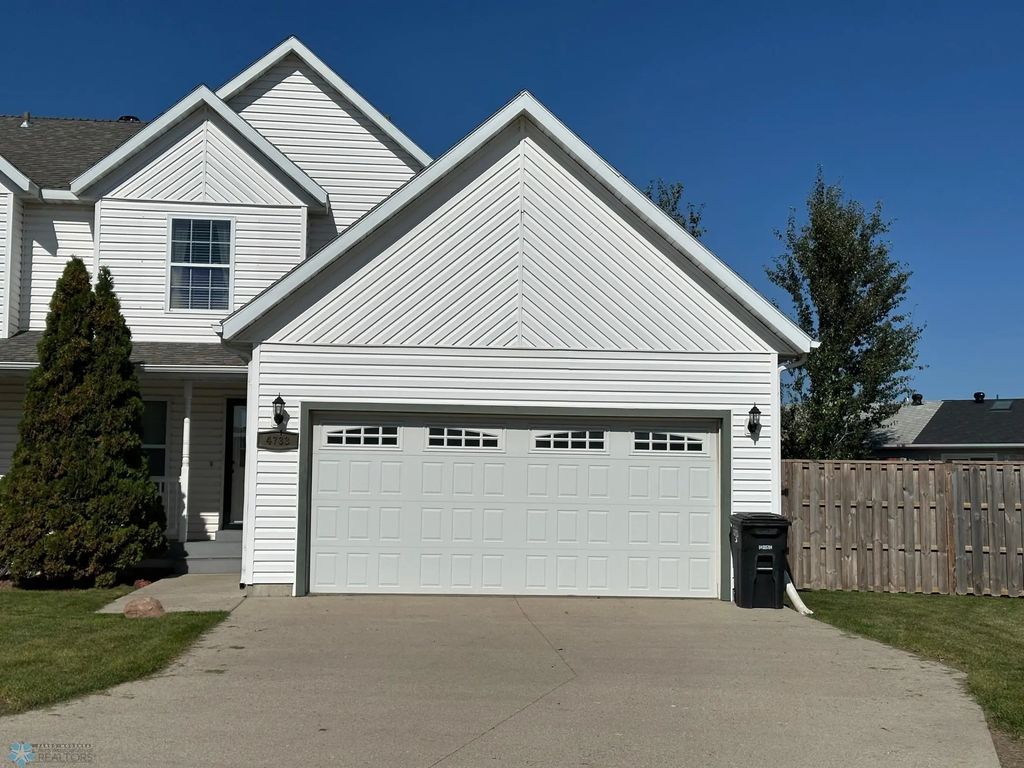 4733 Clock Tower Lane S, Fargo