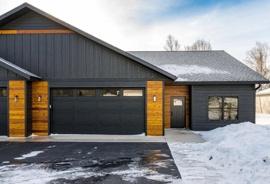 1564 Carlton Avenue W, Cloquet