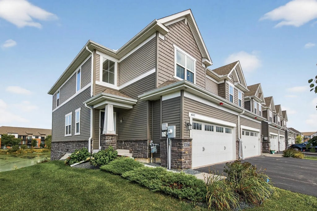 4357 Corn Silk Lane, Woodbury