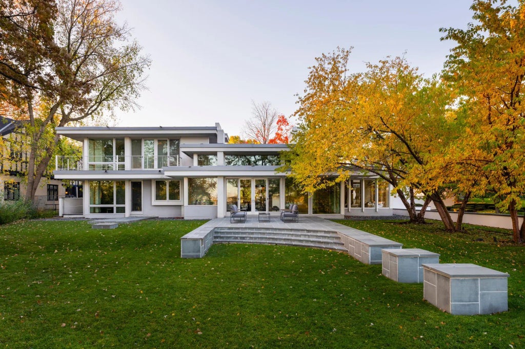 4855 E Lake Harriet Parkway, Minneapolis