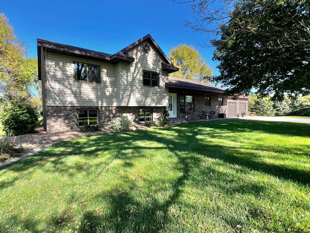 4095 125th Street Se, Granite Falls