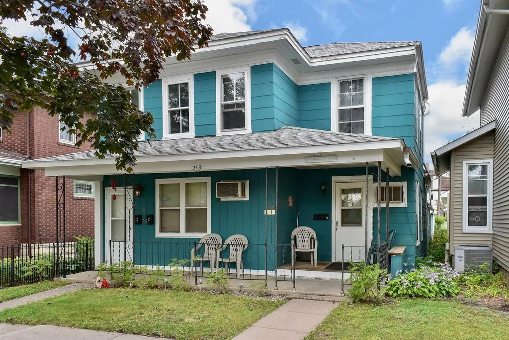 218 E 5th Street, Winona