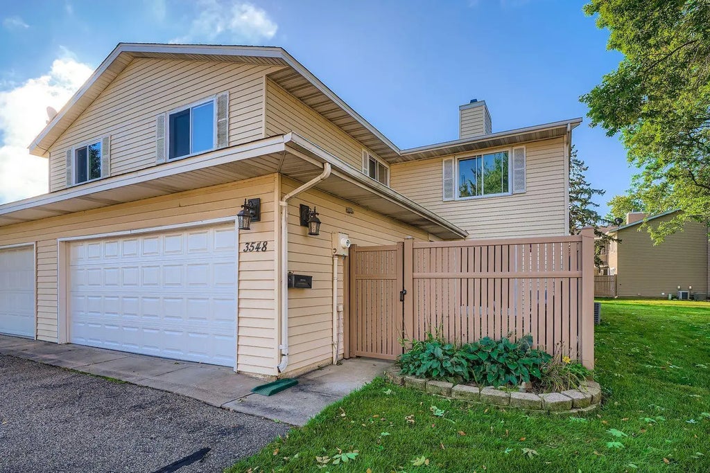 3548 Cloman Way, Inver Grove Heights