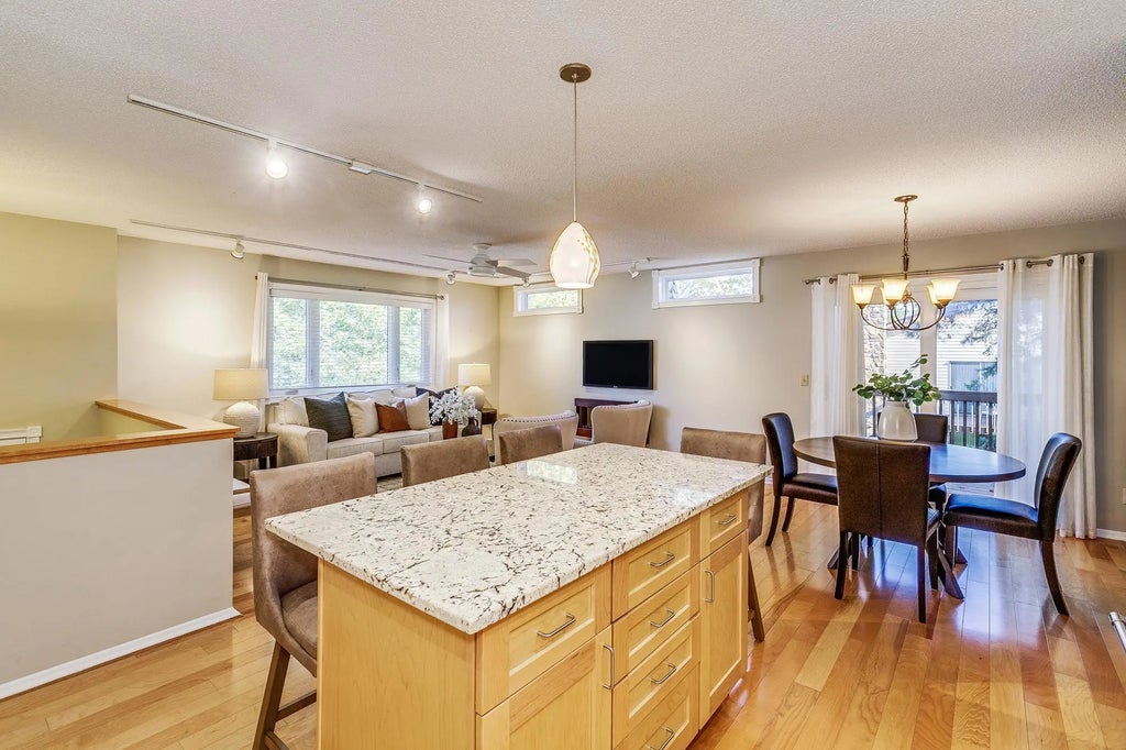 4788 Anderson Lane, Shoreview