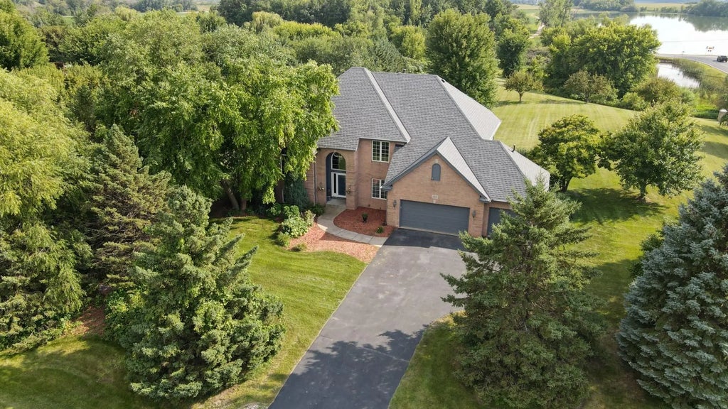 265 Mallard Drive, Louisville Twp
