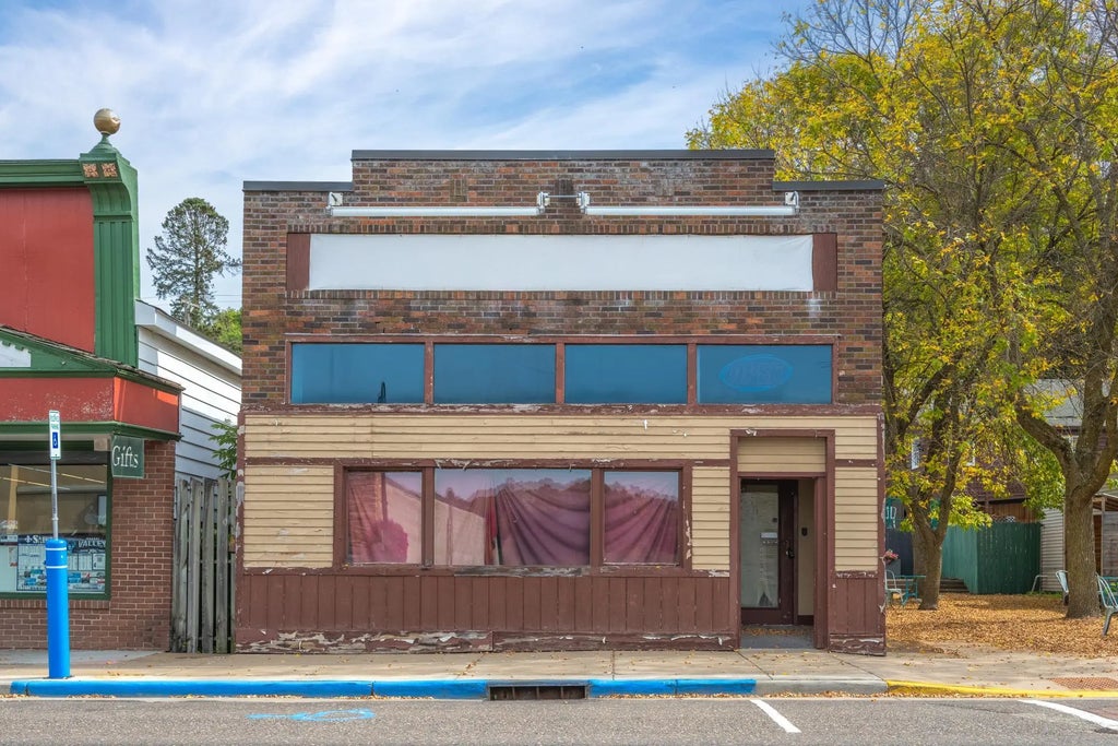 120 N Washington Street, Saint Croix Falls