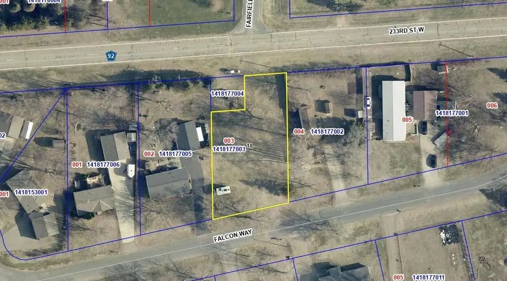 - Xxxx Falcon Way, Warsaw