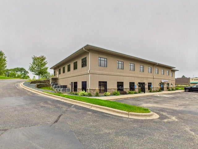 16372 Kenrick Avenue 100, Lakeville