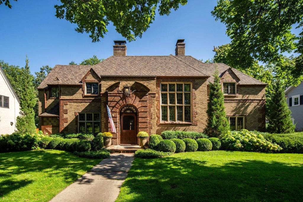 4831 Sheridan Avenue S, Minneapolis