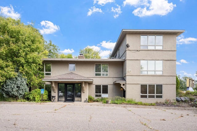 3345 Lexington Avenue S 301, Eagan