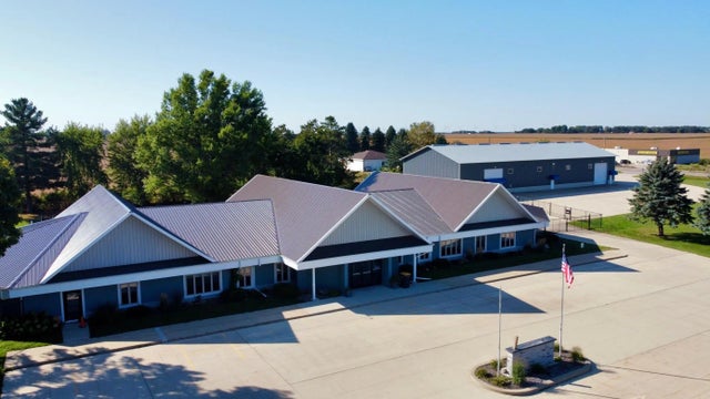 824 Center Avenue N, Blooming Prairie