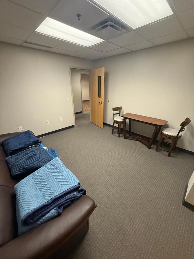 16372 Kenrick Avenue 110, Lakeville