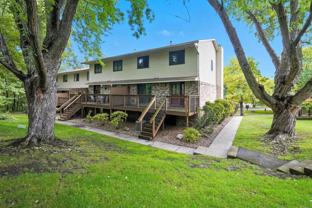 1350 Westwood Hills Road, St Louis Park