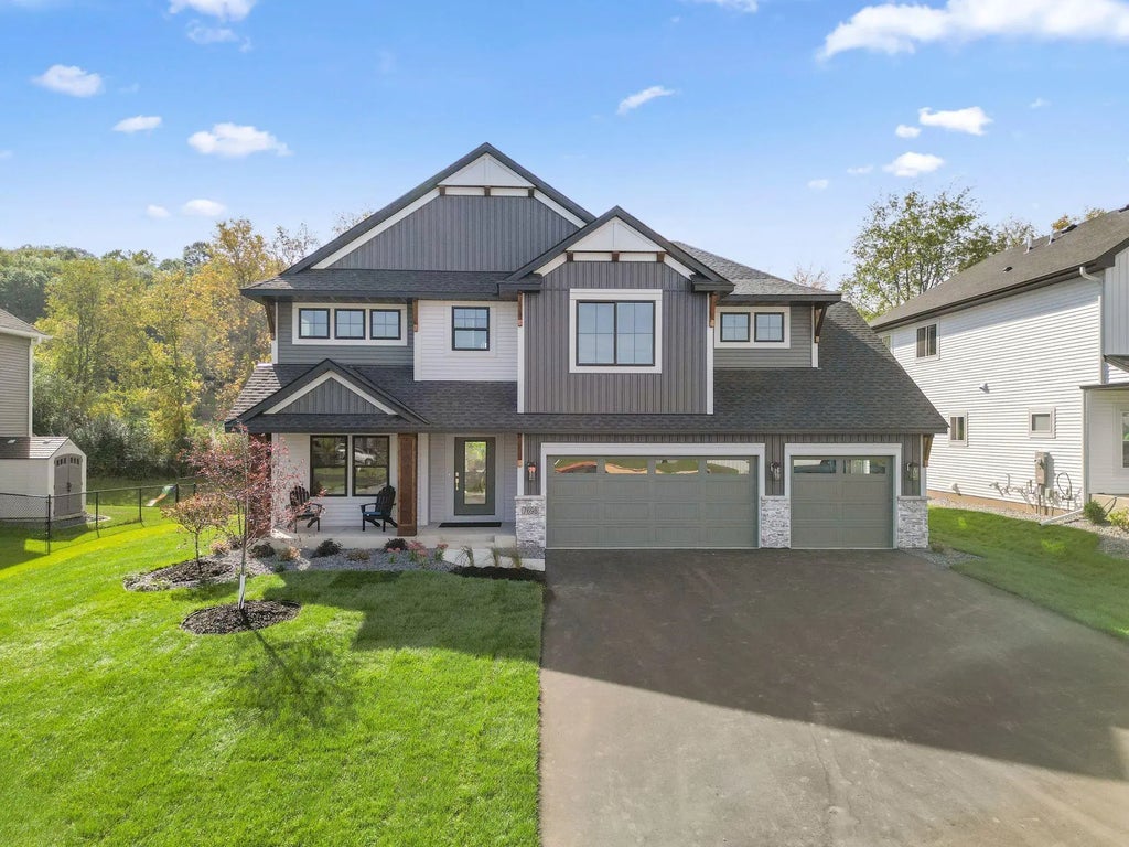 7698 22nd Avenue E, Shakopee