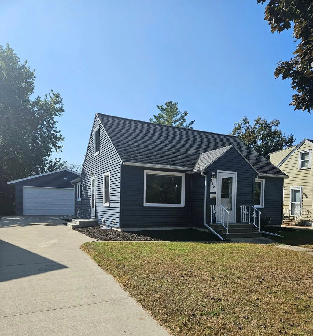 1704 1st Avenue Se, Austin