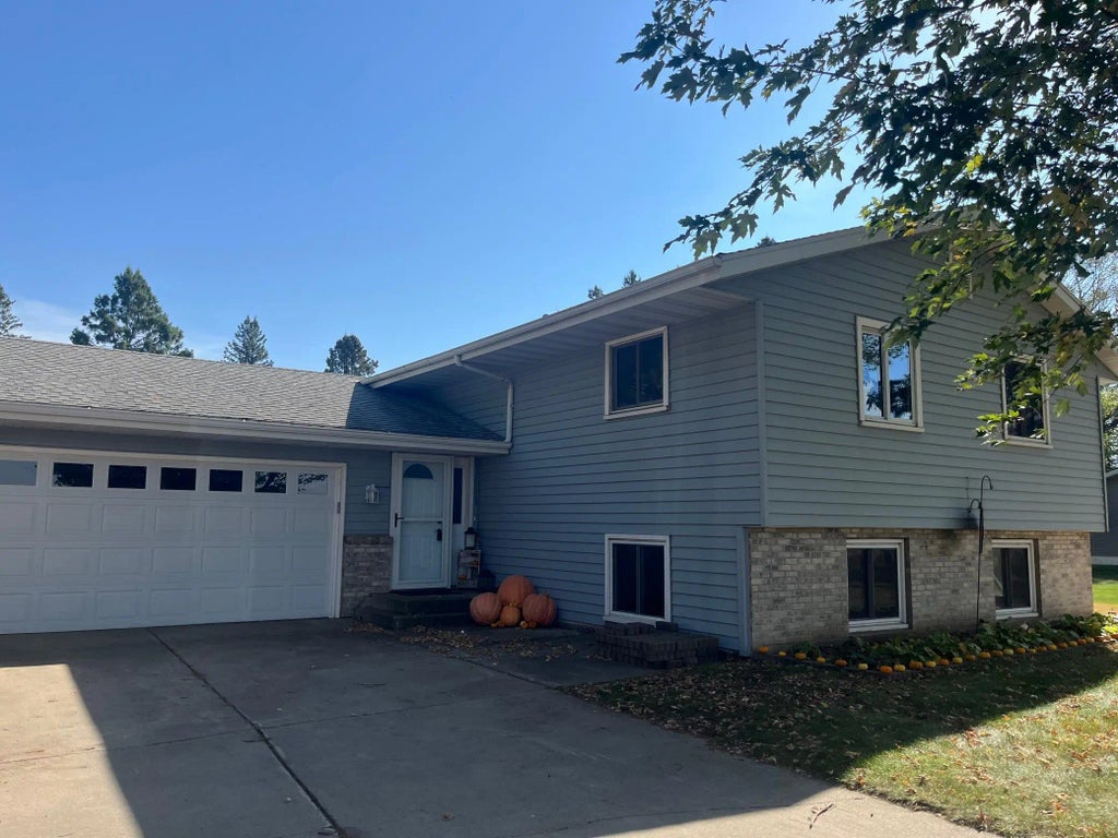 22298 State Highway 15, Saint Augusta