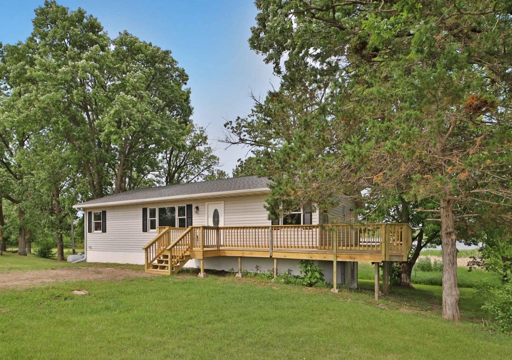 24005 County Road 111, Aitkin