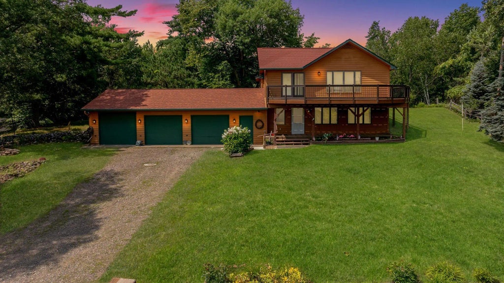 8127 Ridge Road, Lake Shore