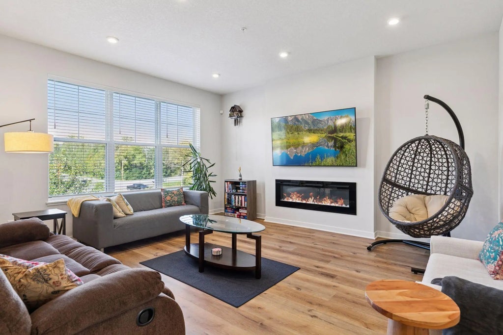 2867 Lexington Place N, Roseville