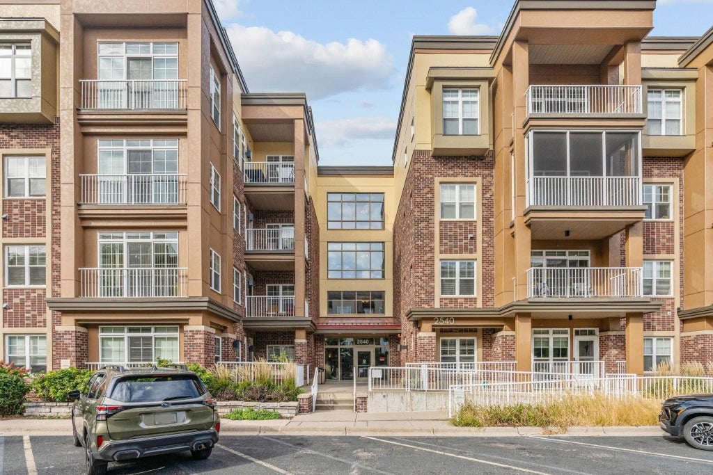 2540 38th Avenue Ne 217, Saint Anthony