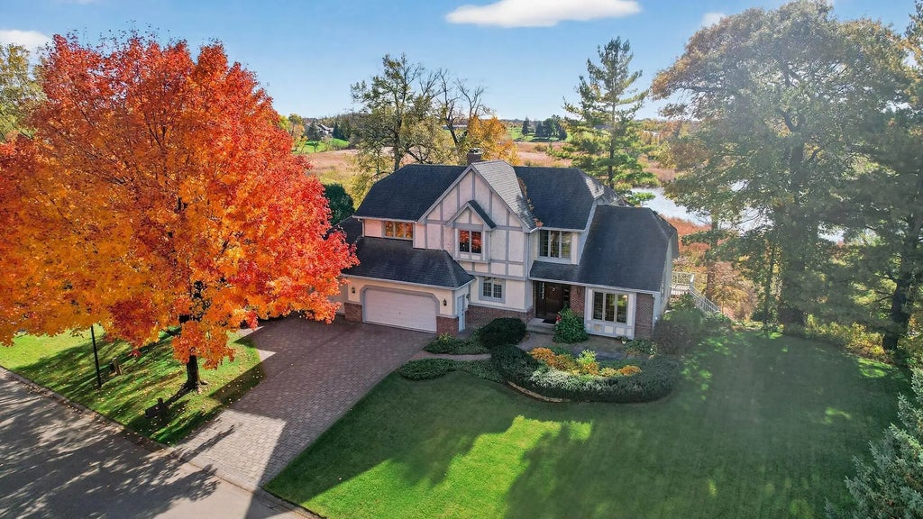 21272 Floral Bay Drive N, Forest Lake