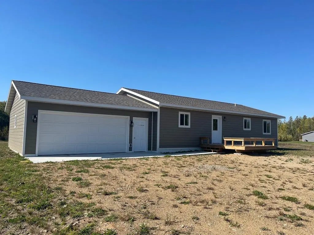 22909 285th Avenue, Akeley