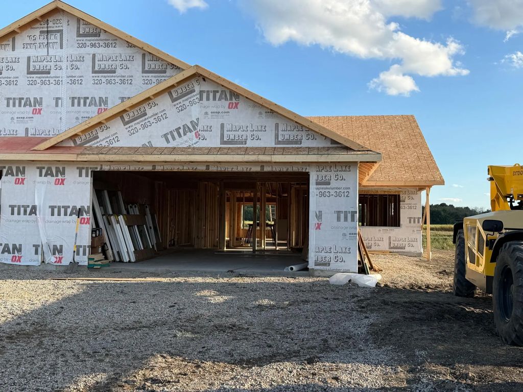416 5th Street S, Maple Lake