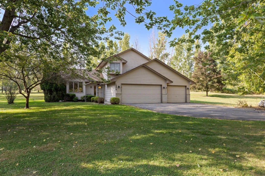 18870 Garnet Street Nw, Nowthen