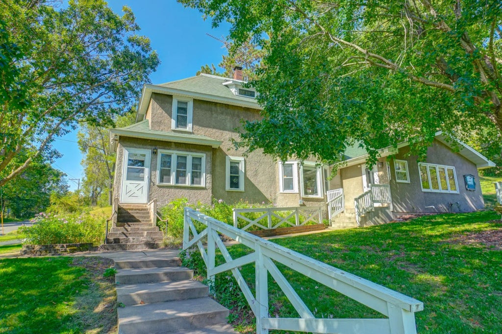 454 130th Street, Amery