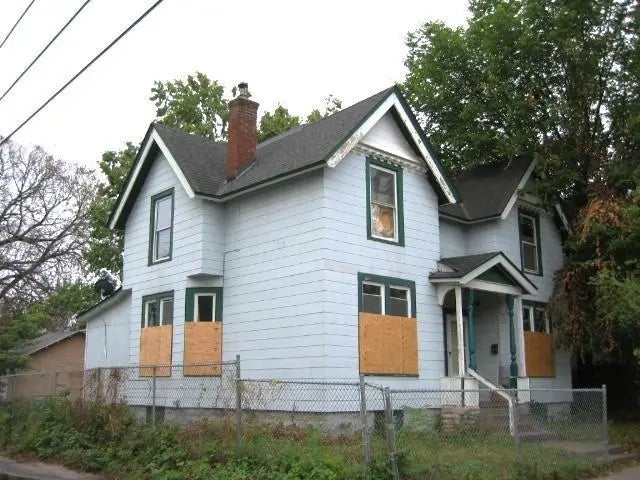 1009 19th Street E, Minneapolis