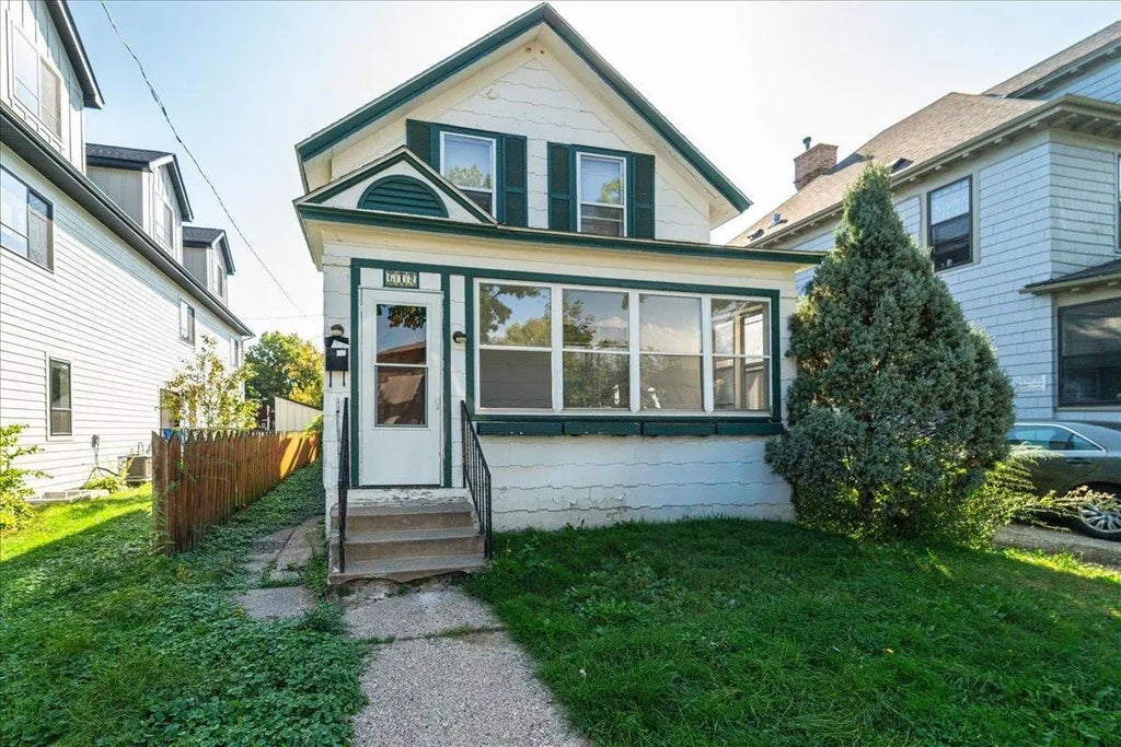 612 11th Avenue Se, Minneapolis