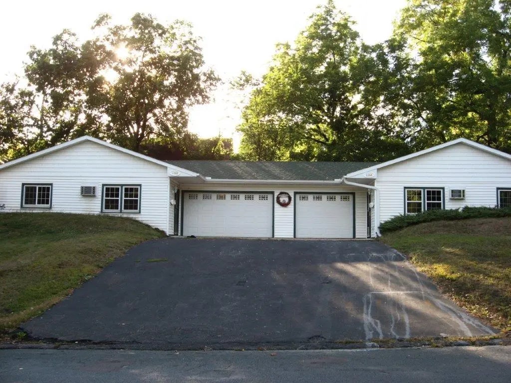 1302 4th Street N, Stillwater