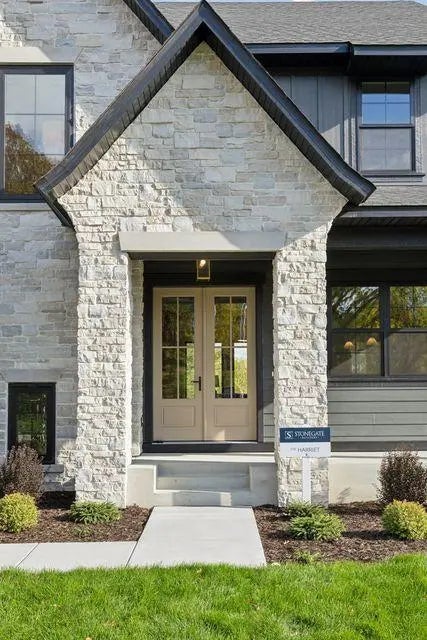 9511 Eagle Ridge Road, Chanhassen