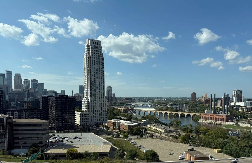 1920 S 1st Street 1803, Minneapolis